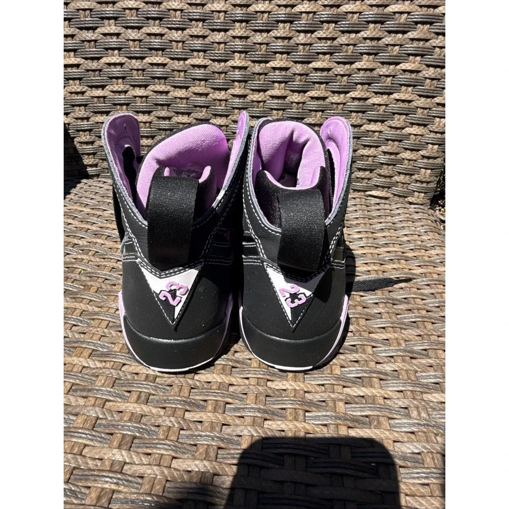 Nike Air Jordan 7 Retro (GS) Sneakers Black Jerlo Grape Boys Sz. 6.5. NO BOX!